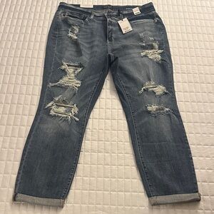 18W Judy Blue *Brand New* Boyfriend Fit Distressed Jeans